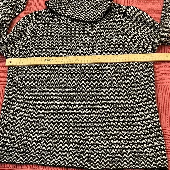 Zara Knits Women's large wool blend Black and White turtleneck Sweater - Picture 7 of 12